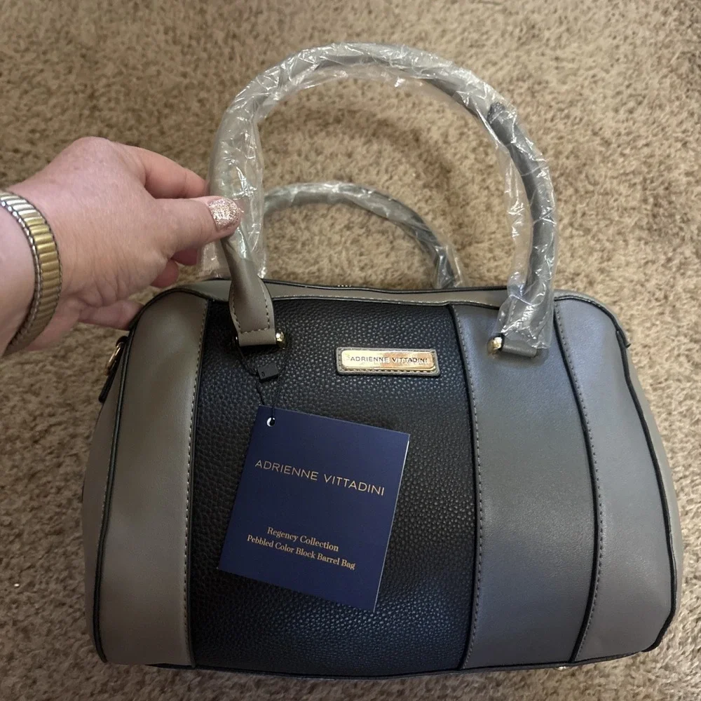 Adrienne Vittadini Regency Collection Pebbled Color Block Barrel Bag Purse Gray